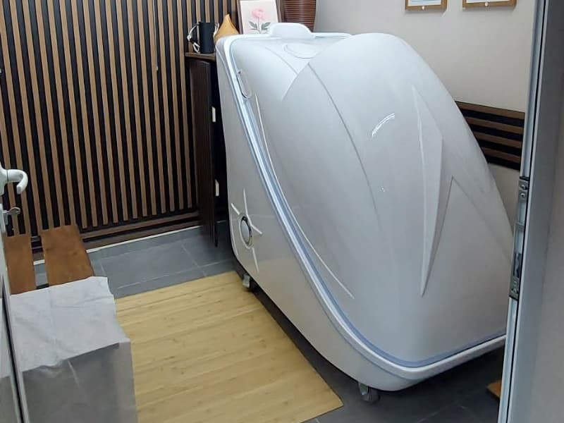 СПА капсула с инфрачервено загряване в салон Sabinesa